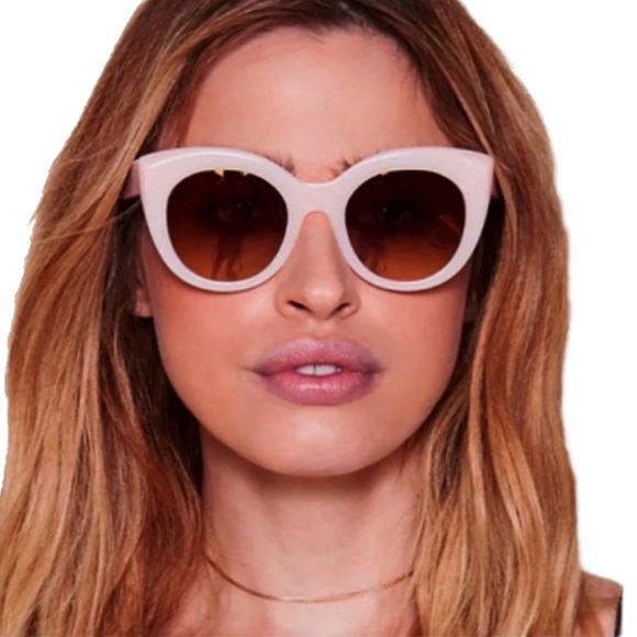 Amuse Society D’blanc Sunglasses Milky Blush Pink Retro Inspired Cat Eye Italian main image 10